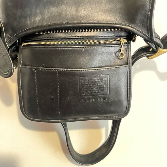 Vintage COACH #9966 "Legacy Zip" Black Leather Crossbody Bag - Classic! J8N 9966 - Picture 5 of 15